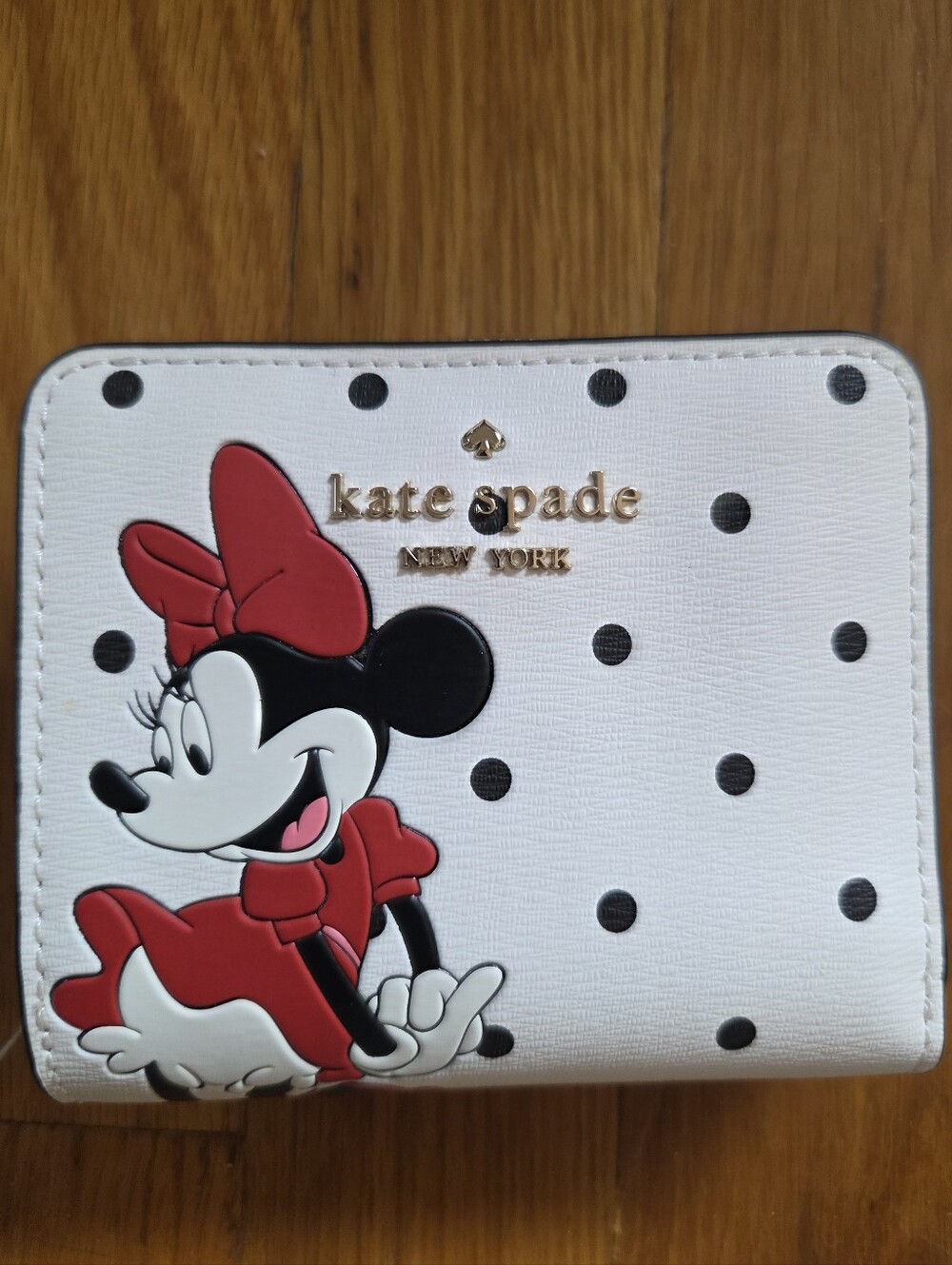 Kate Spade x Disney Minnie Mouse 3 Piece Bundle 2 Crossbody Bags + NWT Wallet - Picture 3 of 16